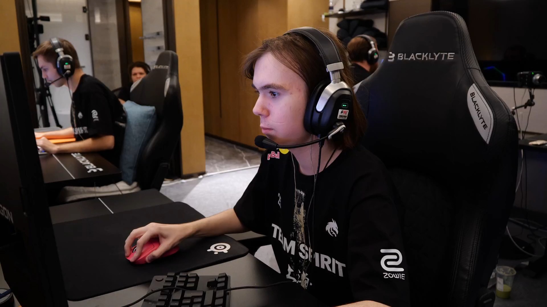 让对手难以 让对手难以